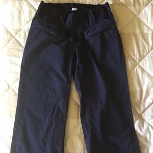 Gap Maternity size 6 capri pants